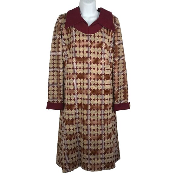 Vintage Dresses & Skirts - Vintage 60s Mod Burgundy Red Beige Geometric Spread Collar Knit Dress